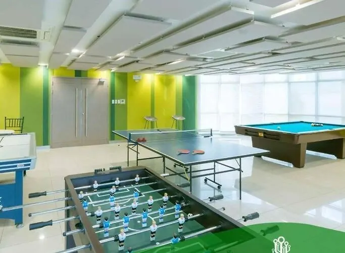 2 Bedroom Loft At Twin Oaks Place *
