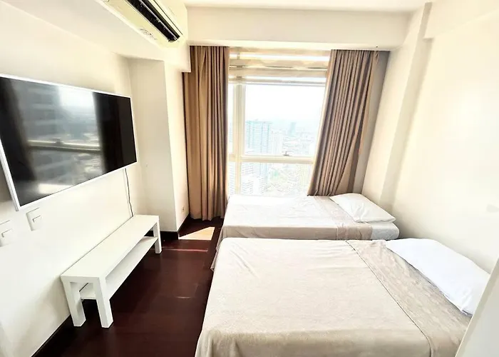 2 Bedroom Loft At Twin Oaks Place * Manila